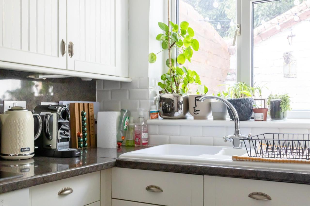 Hereford City - St Owens Terrace - Comfortable & Spacious Well Presented Three Storey House, Perfect For A Weekend Away & Exploring The City On Foot - Hosted By Rentmyhouse Esterno foto