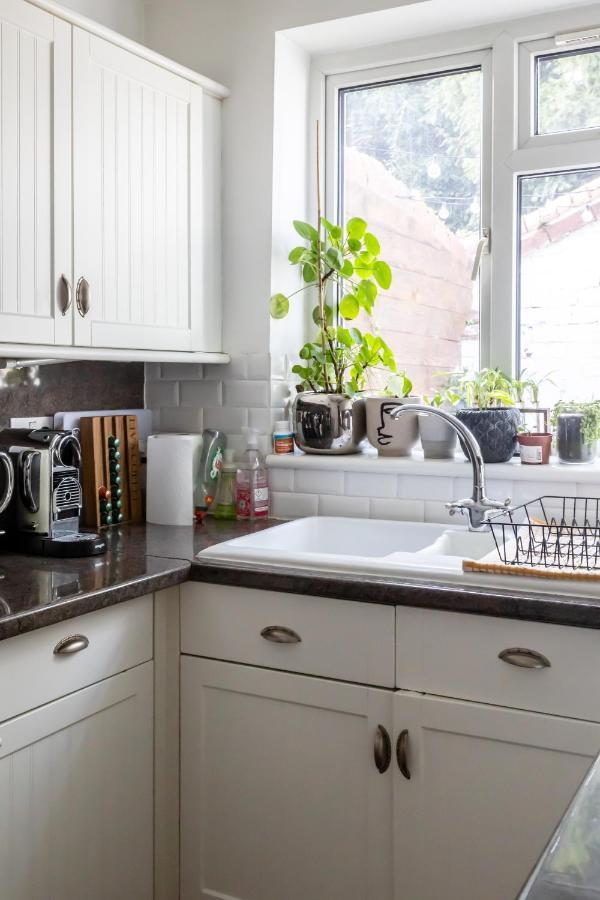Hereford City - St Owens Terrace - Comfortable & Spacious Well Presented Three Storey House, Perfect For A Weekend Away & Exploring The City On Foot - Hosted By Rentmyhouse Esterno foto