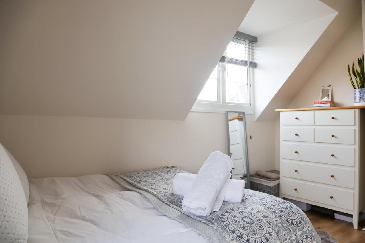 Hereford City - St Owens Terrace - Comfortable & Spacious Well Presented Three Storey House, Perfect For A Weekend Away & Exploring The City On Foot - Hosted By Rentmyhouse Esterno foto