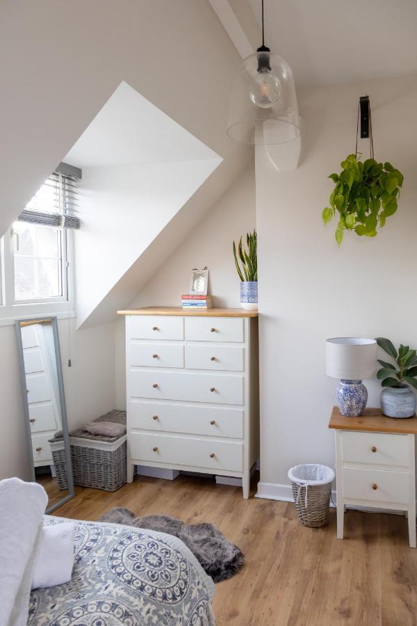 Hereford City - St Owens Terrace - Comfortable & Spacious Well Presented Three Storey House, Perfect For A Weekend Away & Exploring The City On Foot - Hosted By Rentmyhouse Esterno foto